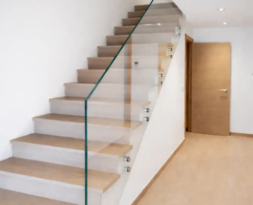 barandilla de cristal sin pasamanos