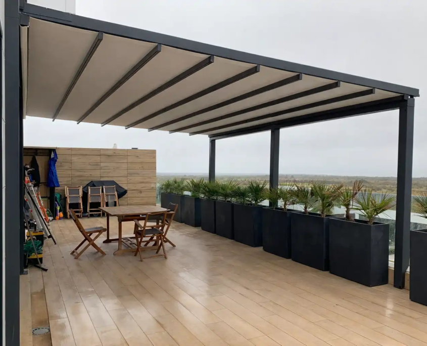 Pérgola lona tensada terraza
