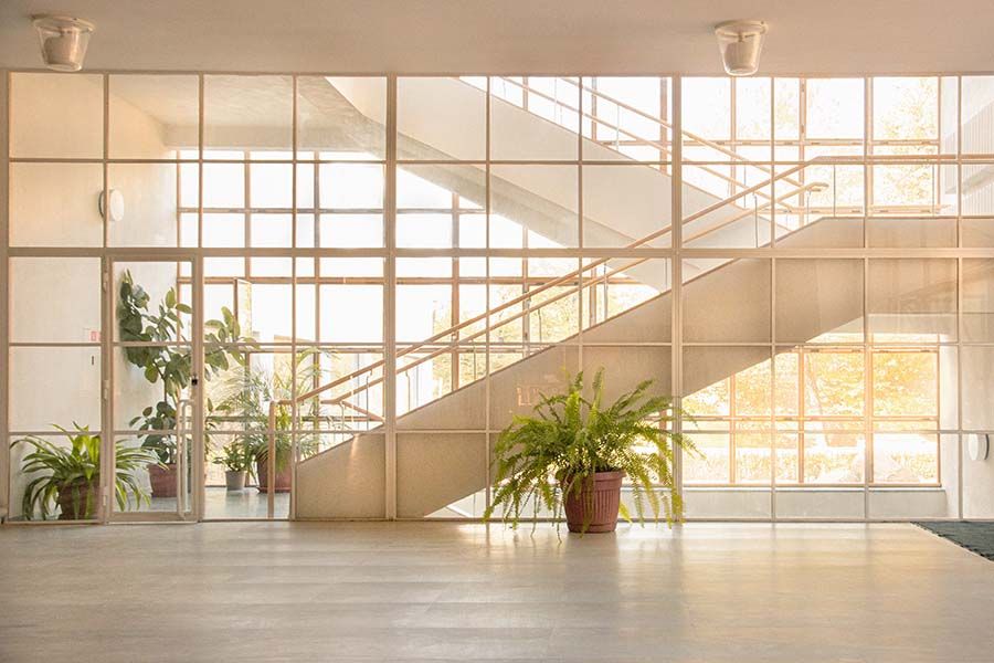 cerramientos interiores cuarterones de cristal